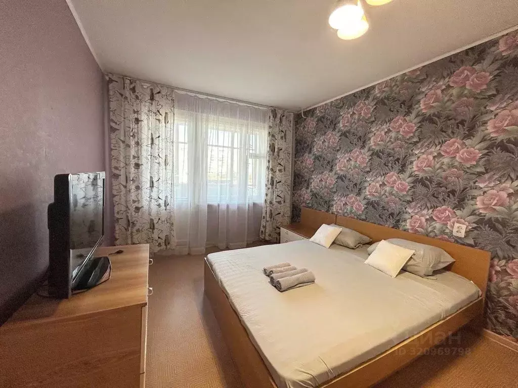 2-к кв. Мурманская область, Мурманск ул. Карла Маркса, 45 (54.0 м) - Фото 1