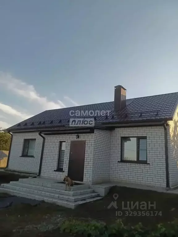 Дом в Воронежская область, Острогожск Весенняя ул., 23 (83 м) - Фото 1