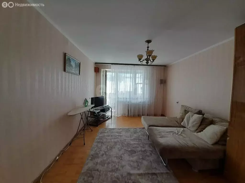 3-комнатная квартира: Кремёнки, Кремёнки, улица Маршала Жукова, 1 ... - Фото 0