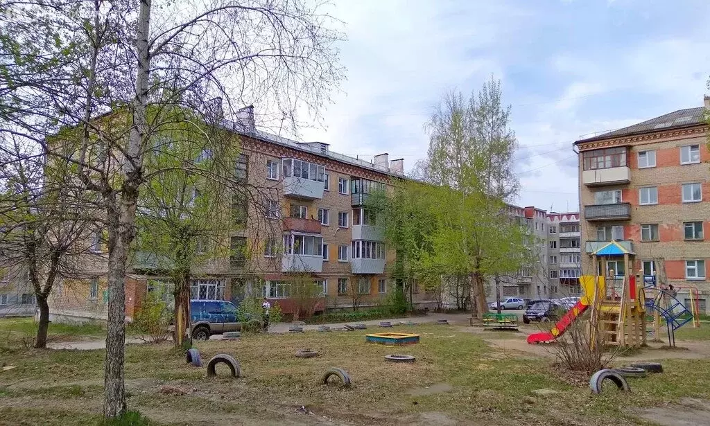 2-комнатная квартира: Златоуст, улица имени А.С. Грибоедова, 5Б (44.2 ... - Фото 1