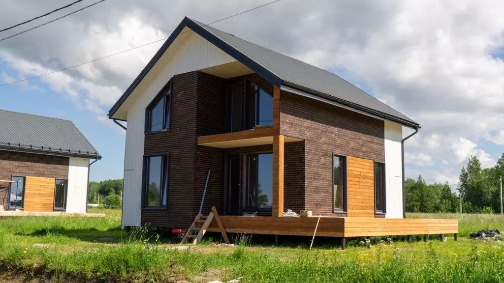 Коттедж в Ленинградская область, Ломоносовский район, Пениковское ... - Фото 1