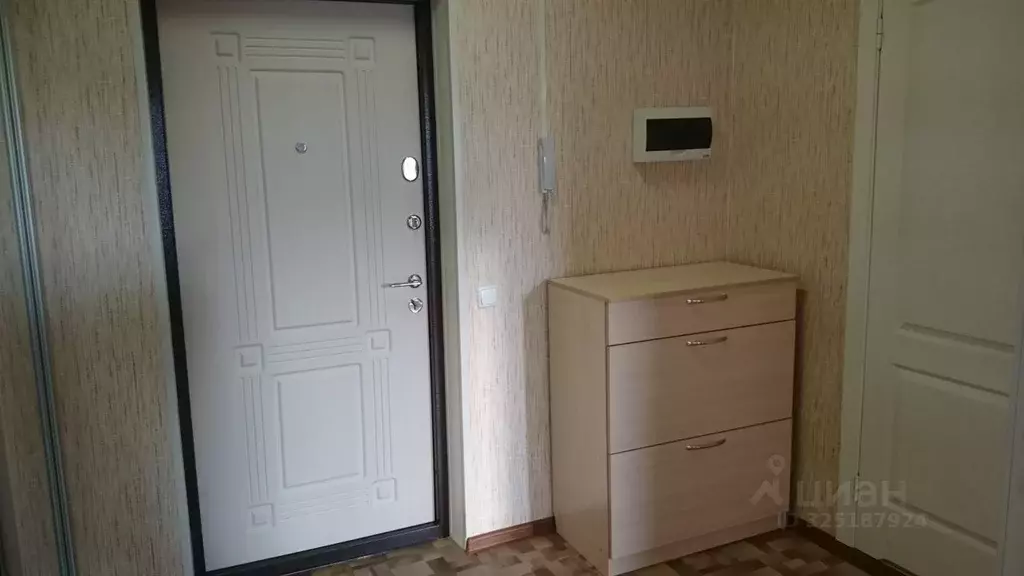 1-к кв. Красноярский край, Красноярск ул. Республики, 37А (45.0 м) - Фото 2