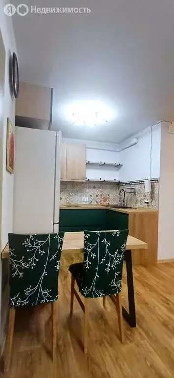 2-комнатная квартира: Екатеринбург, Дорожная улица, 12 (60 м) - Фото 2