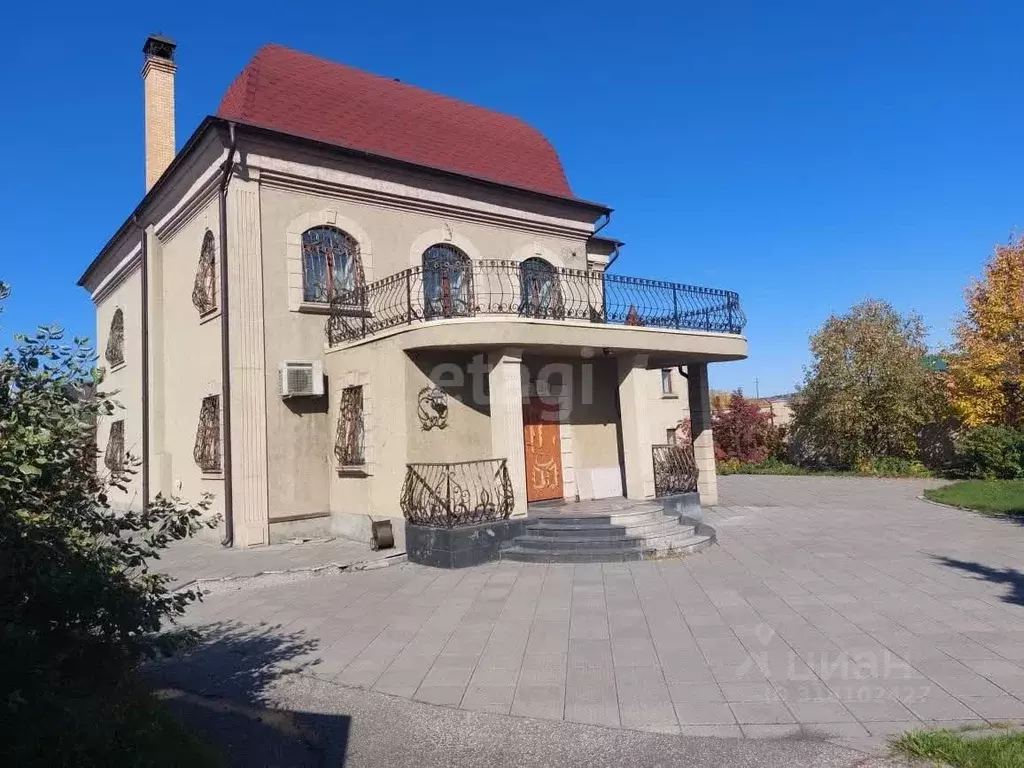 Дом в Кемеровская область, Новокузнецк Ивовая ул., 1 (588 м) - Фото 0