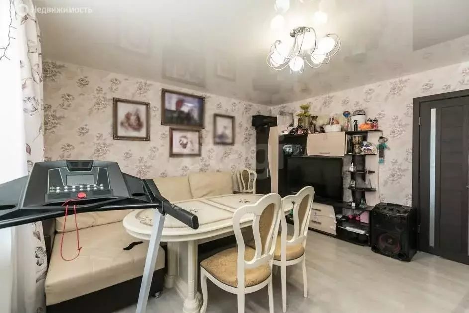 3-комнатная квартира: Тюмень, Ямбургский проезд, 3 (95 м) - Фото 2