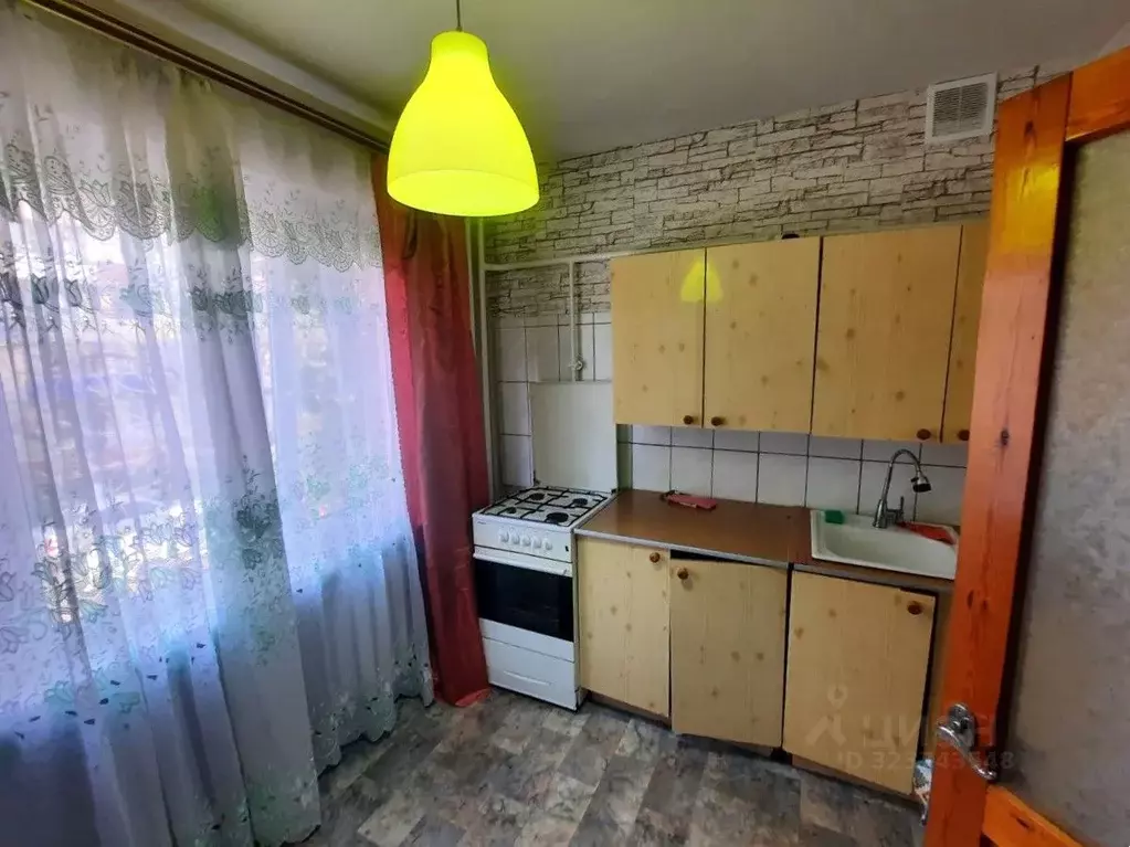 1-к кв. Краснодарский край, Армавир Новороссийская ул., 86 (33.0 м) - Фото 1