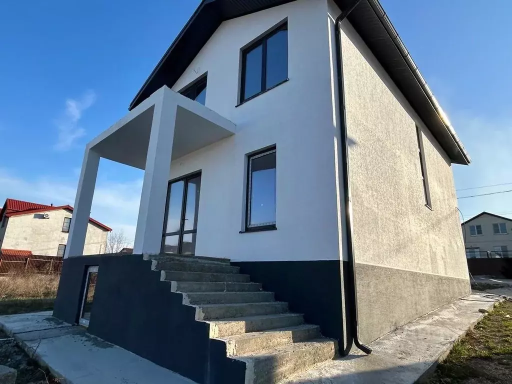 Дом в Краснодарский край, Новороссийск Цемдолина тер., ул. Лимонная ... - Фото 1