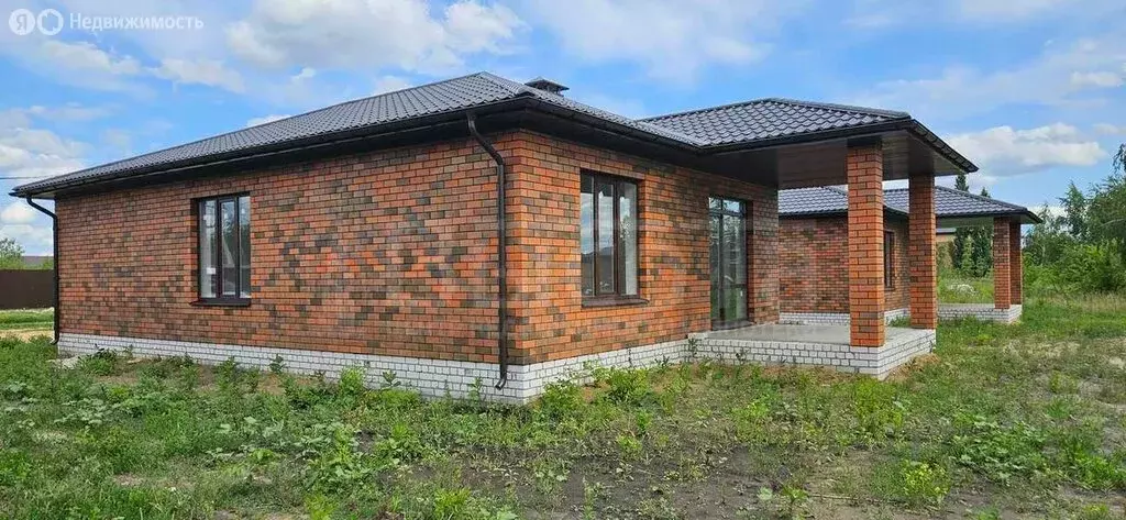 Дом в село Новая Усмань, улица Пограничников, 40 (115 м) - Фото 0