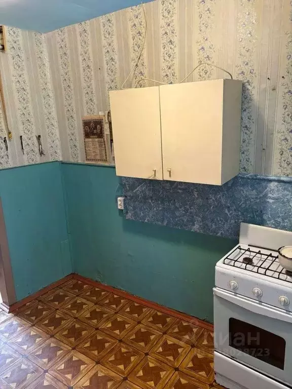 2-к кв. Новгородская область, Крестцы рп ул. Конева, 25 (23.5 м) - Фото 2