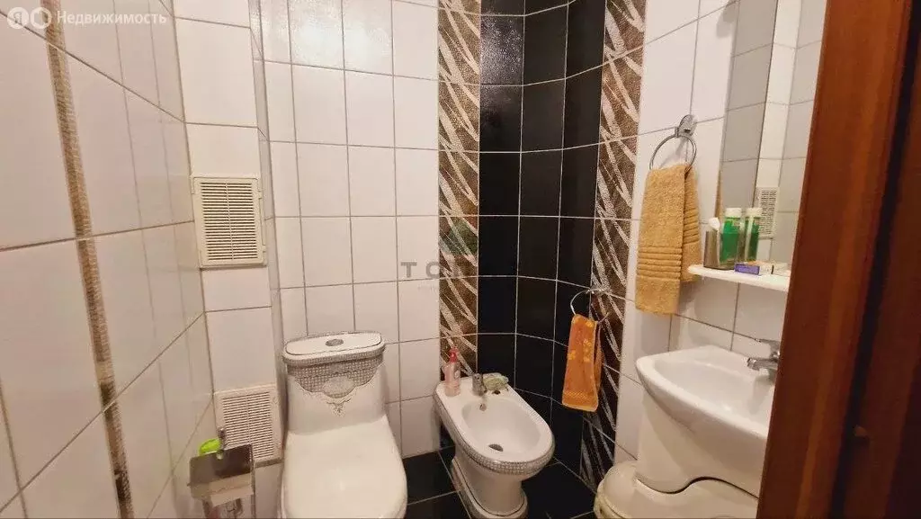 3-комнатная квартира: Семилуки, Набережная улица, 3 (115.7 м) - Фото 0