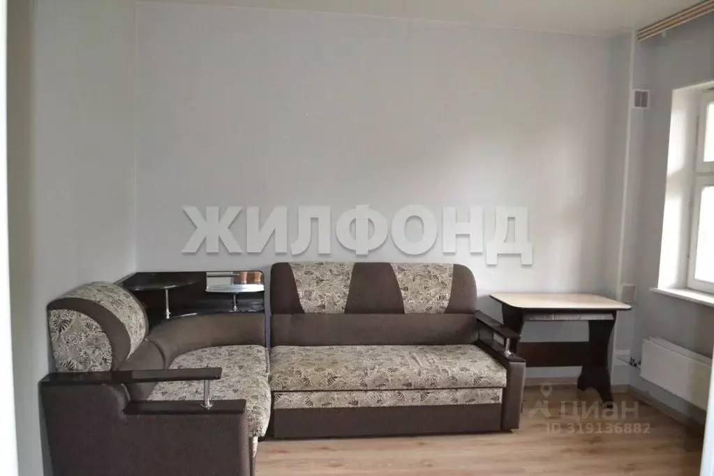 1-к кв. Новосибирская область, Новосибирск ул. Одоевского, 1/2 (25.1 ... - Фото 1