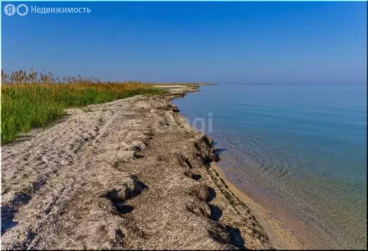 Участок в село Портовое, улица Новосёлов (6.1 м) - Фото 0