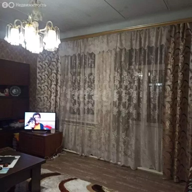 3-комнатная квартира: посёлок Октябрьский, Стадионная улица, 6 (73.6 ... - Фото 1