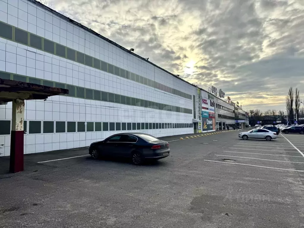 Помещение свободного назначения в Саратовская область, Балашов ул. ... - Фото 1