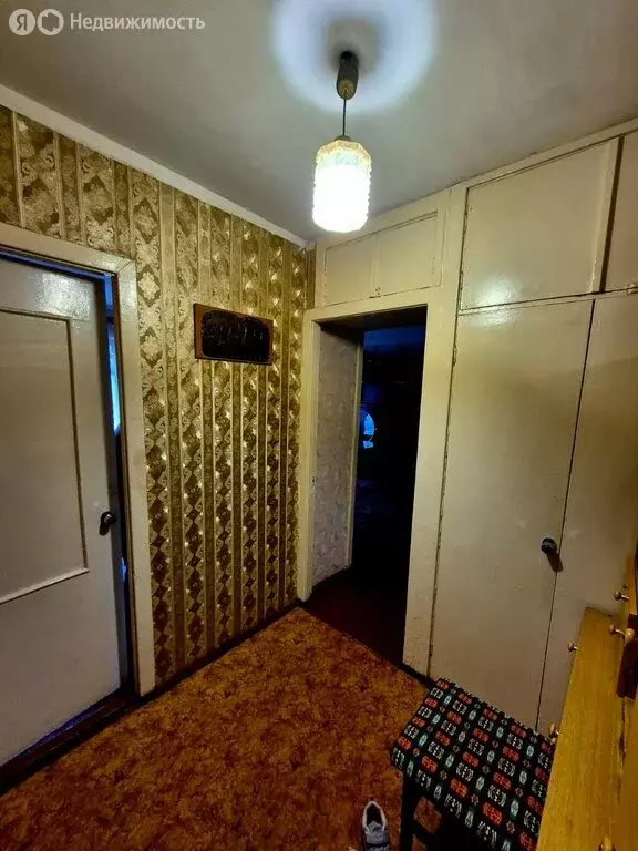 3-комнатная квартира: Великий Новгород, проспект Александра Корсунова, ... - Фото 1