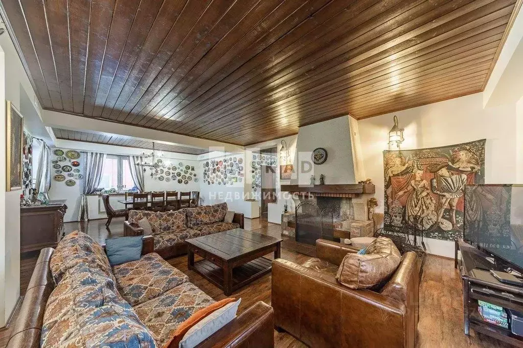 Коттедж в Москва д. Картмазово, ул. Киевская, 48 (380 м) - Фото 1