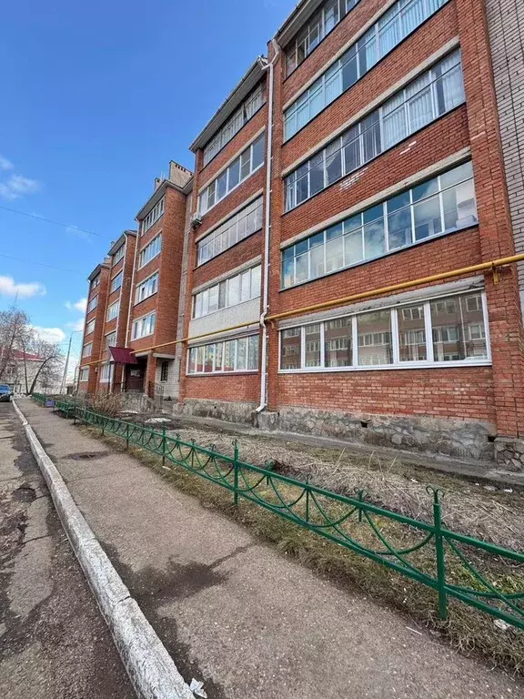 2-к кв. Башкортостан, Стерлитамак 23 Мая ул., 24А (47.0 м) - Фото 0