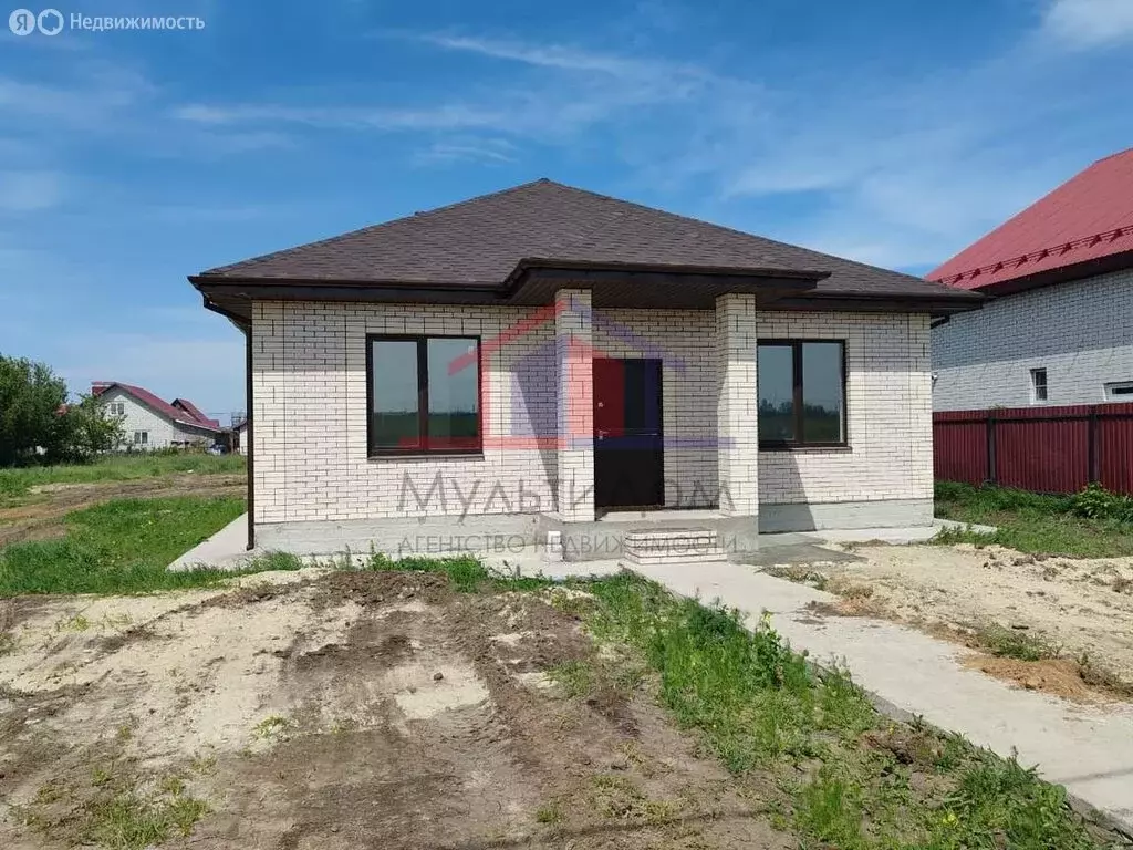 Дом в Старооскольский городской округ, село Курское, историческая ... - Фото 0