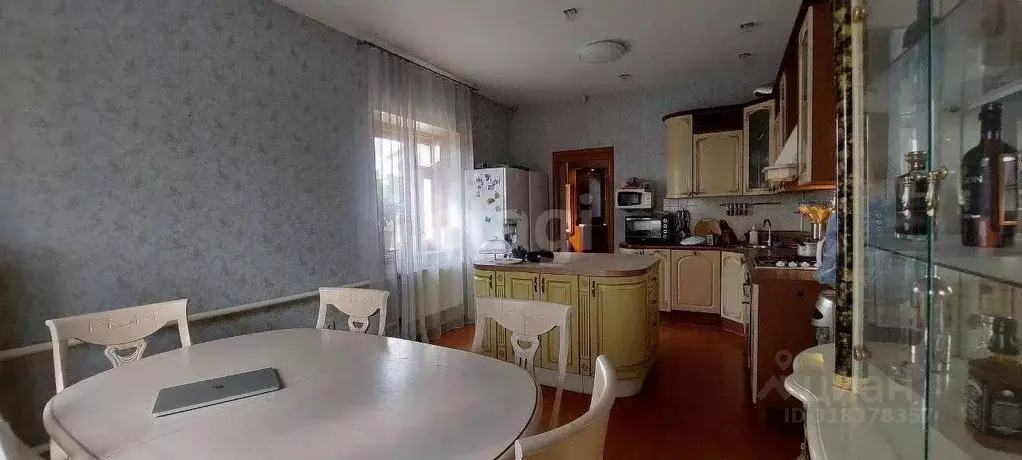 Дом в Самарская область, Тольятти Молодежный проезд, 35 (341 м) - Фото 1