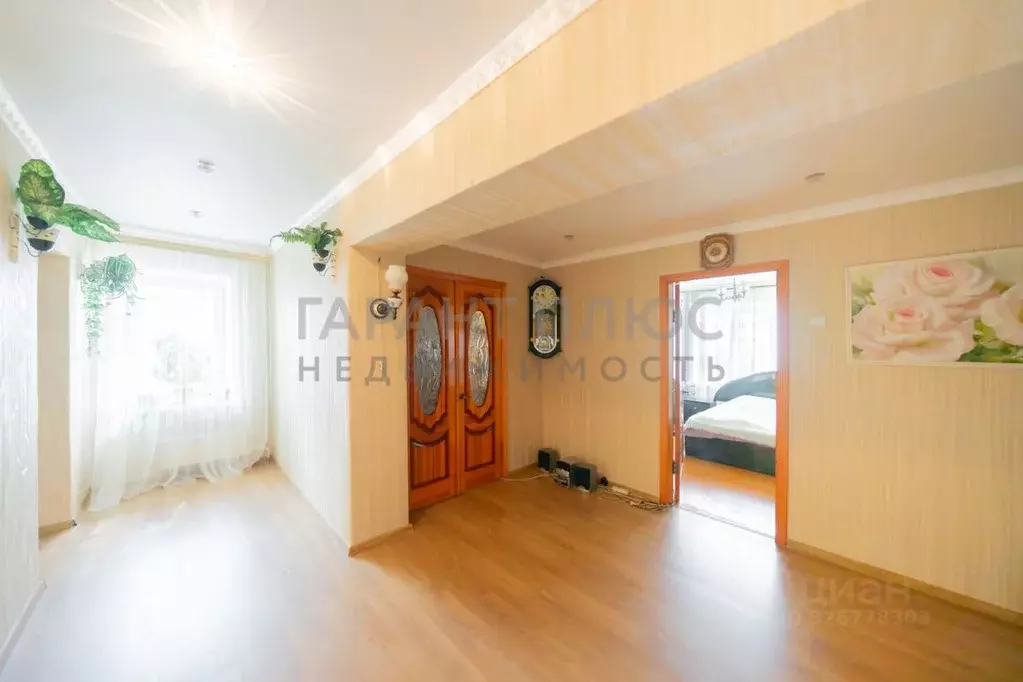 3-к кв. Липецкая область, Липецк ул. Космонавтов, 2 (85.0 м) - Фото 1