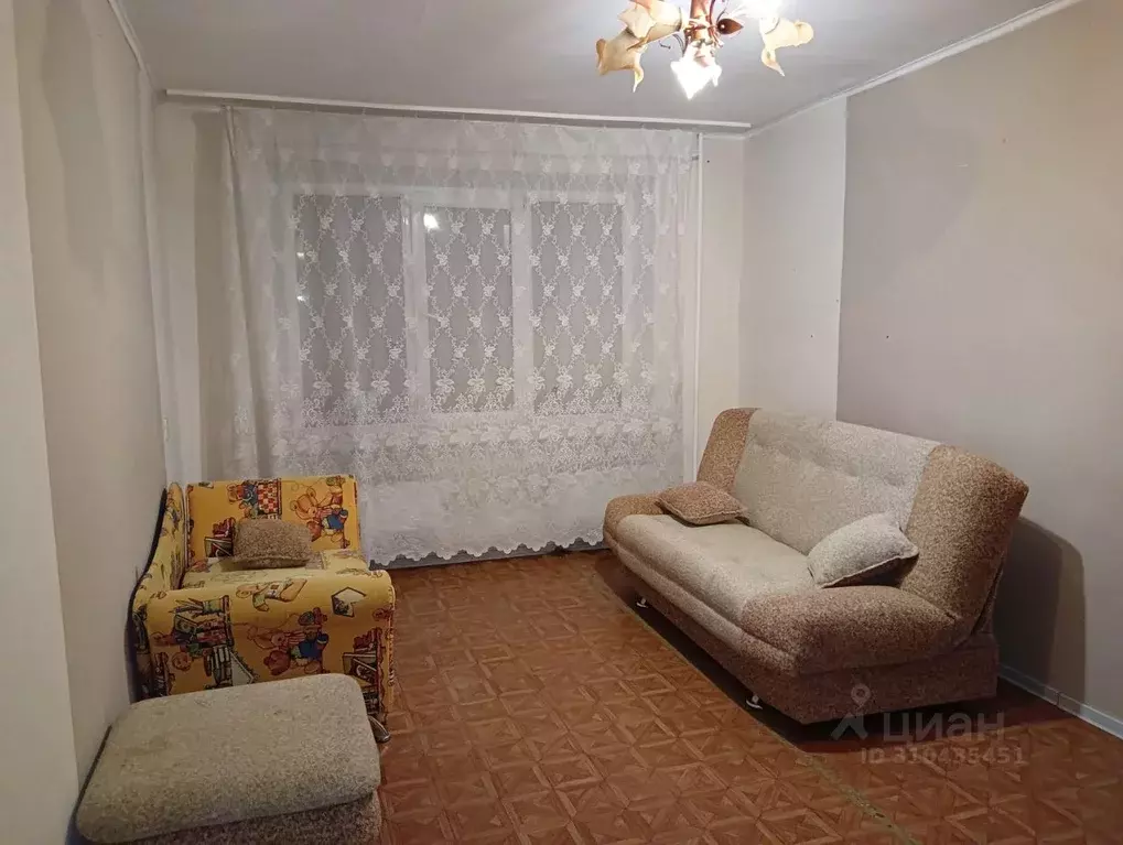 1-к кв. Челябинская область, Челябинск ул. Чайковского, 9а (35.0 м) - Фото 2