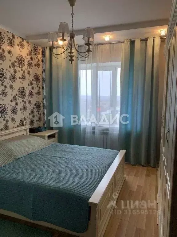 2-к кв. Белгородская область, Белгород ул. Есенина, 32а (62.2 м) - Фото 1
