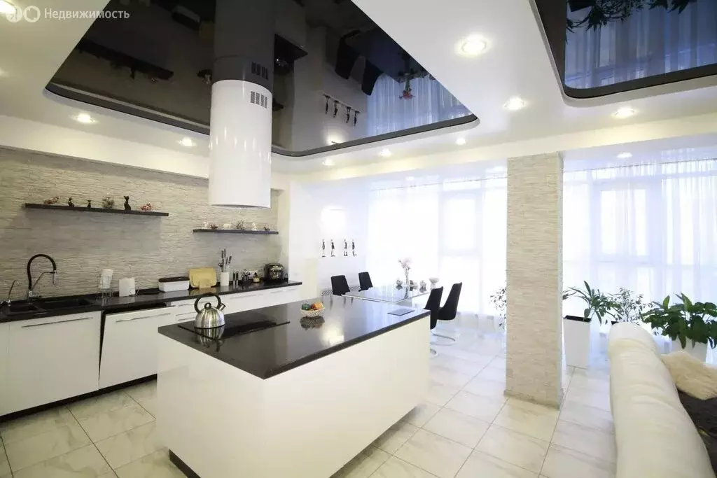 2-комнатная квартира: Чита, улица Бутина, 78 (117 м) - Фото 1