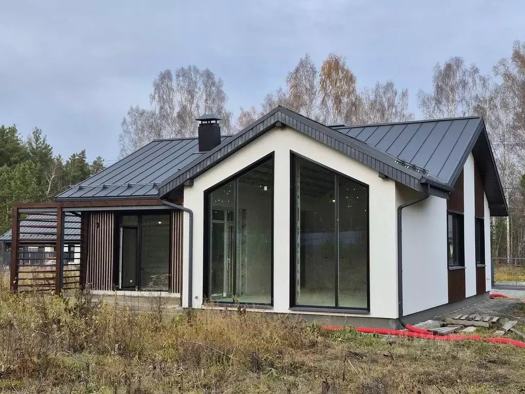 Дом в Свердловская область, Екатеринбург ул. Кордон Шиловский (117 м) - Фото 1