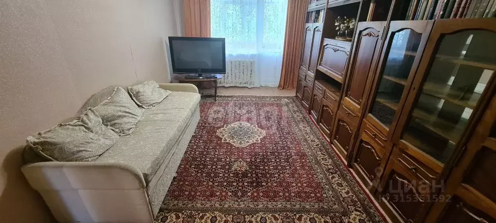 3-к кв. Ханты-Мансийский АО, Нижневартовск Пионерская ул., 13А (60.0 ... - Фото 0