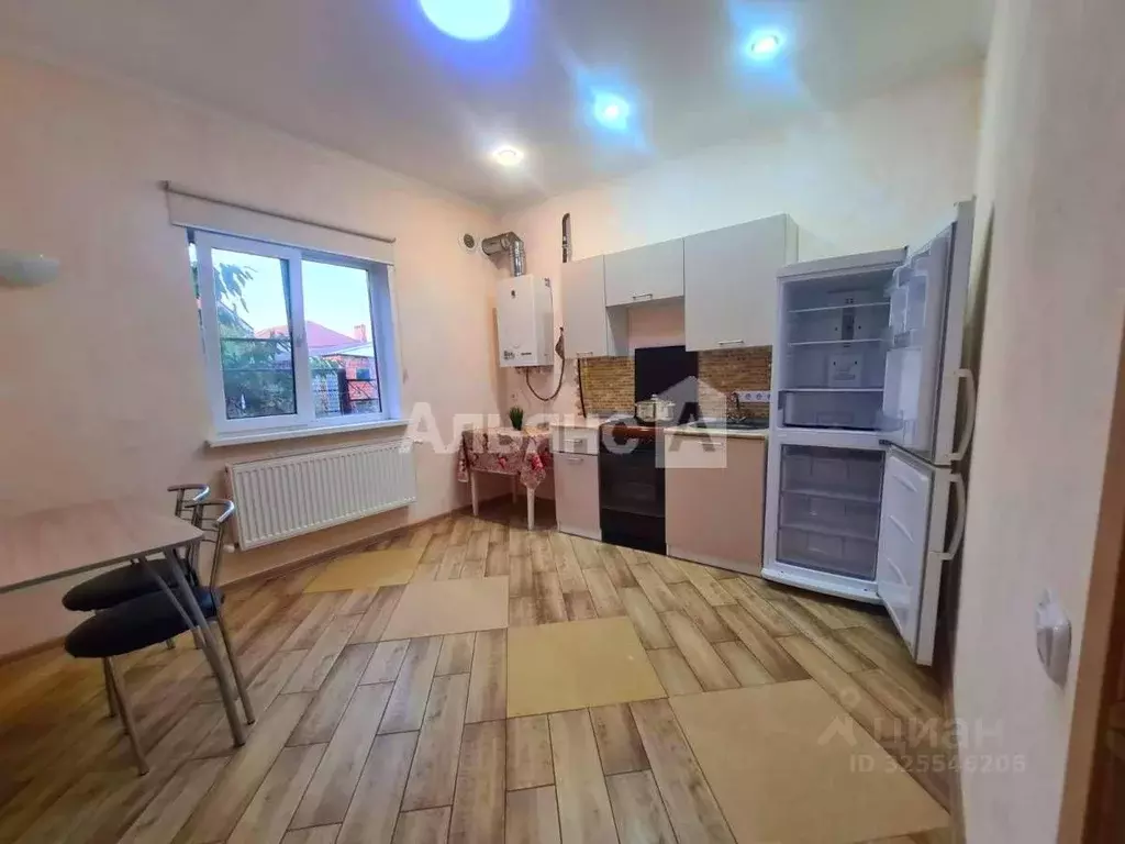 Дом в Краснодарский край, Усть-Лабинск Восточная ул. (75 м) - Фото 2