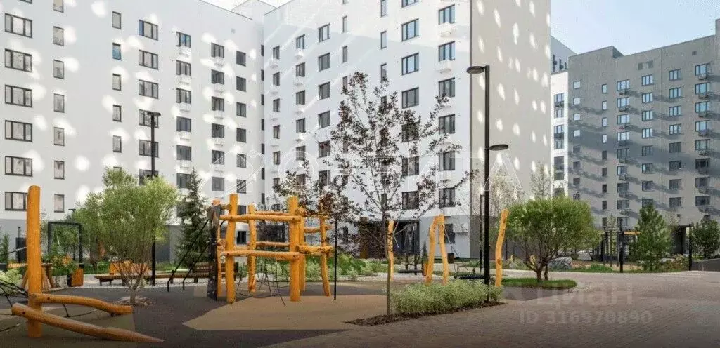 2-к кв. Тюменская область, Тюмень ул. Республики, 204к7 (66.7 м) - Фото 0