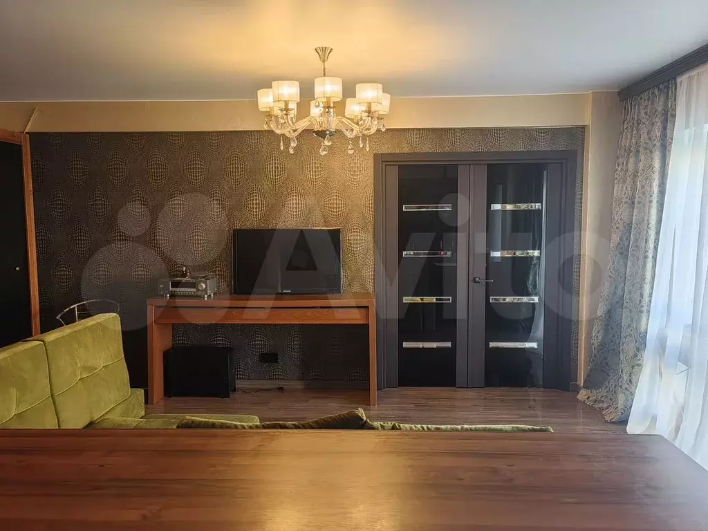 2-к. квартира, 53 м, 1/3 эт. - Фото 1