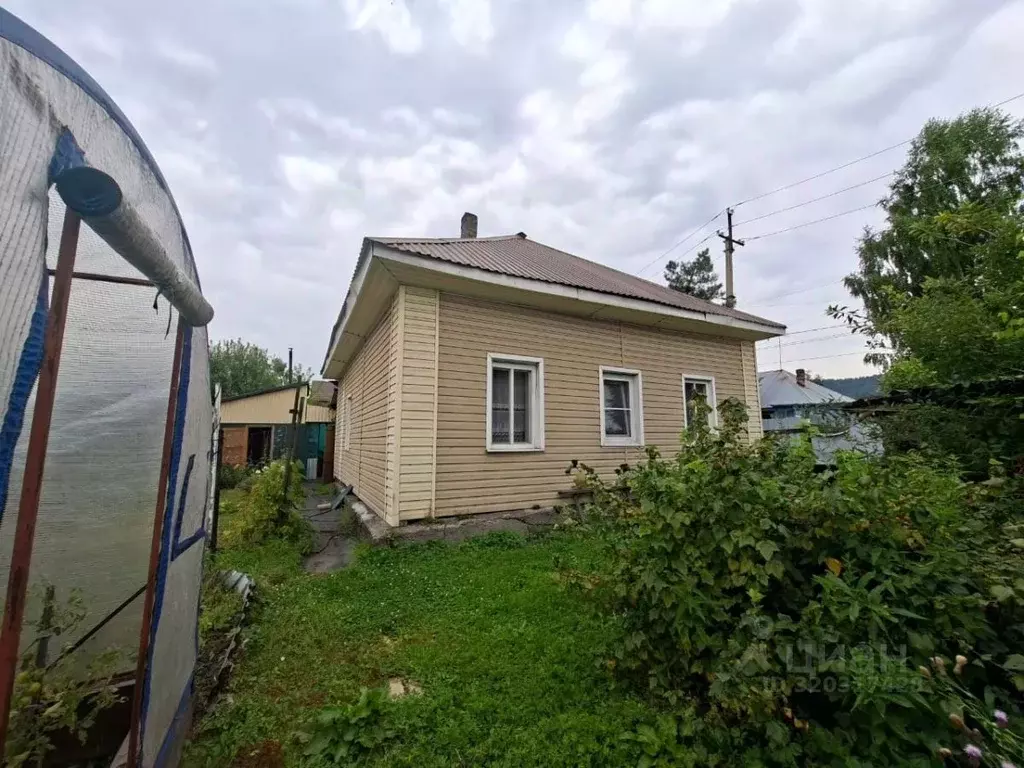 Дом в Кемеровская область, Междуреченск ул. Мичурина, 31 (49 м) - Фото 2