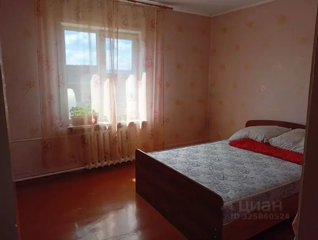 Дом в Иркутская область, пос. Усть-Уда ул. Набережная, 38 (76 м) - Фото 1