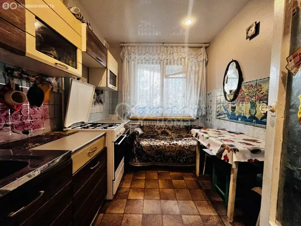 1-комнатная квартира: Волгоград, район Семь Ветров, улица 8-й ... - Фото 0