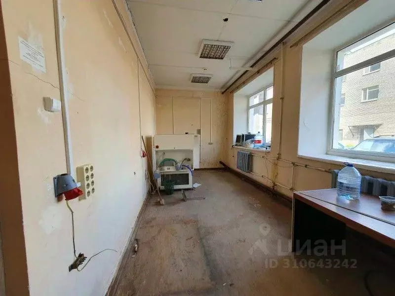 Склад в Санкт-Петербург Уральская ул., 19к8 (31 м) - Фото 1