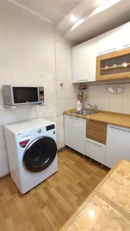 2-к кв. Коми, Усинск Парковая ул., 15 (44.8 м) - Фото 0