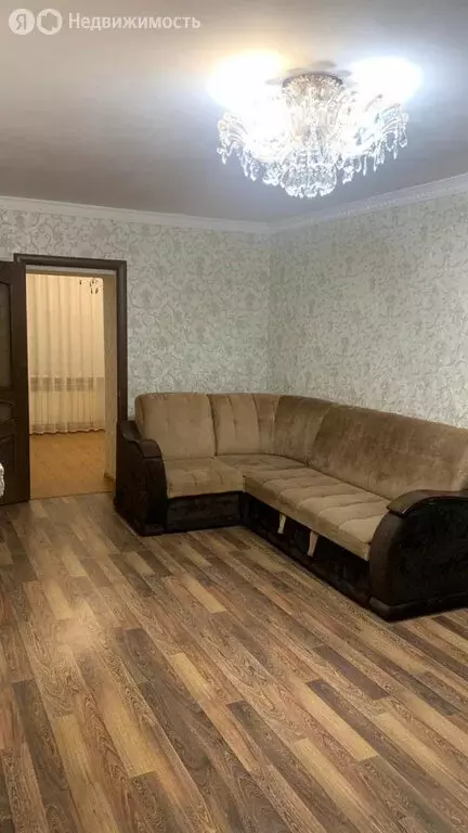 4-комнатная квартира: Нальчик, улица Мальбахова, 15 (120 м) - Фото 1