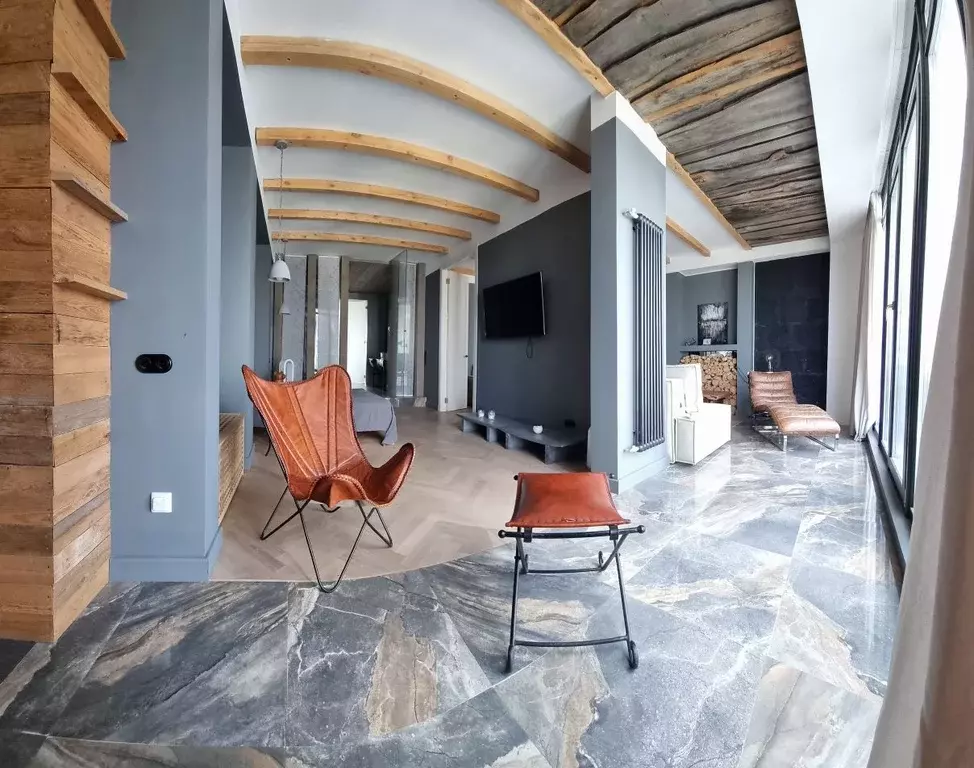 Свободной планировки кв. Свердловская область, Екатеринбург ул. ... - Фото 1