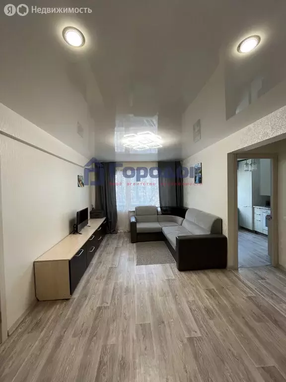 2-комнатная квартира: Каменск-Уральский, Московская улица, 6 (45.3 м) - Фото 1