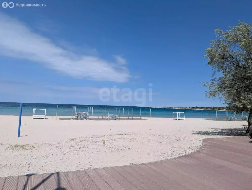 Дом в посёлок городского типа Черноморское, улица Кирова (127.3 м) - Фото 0