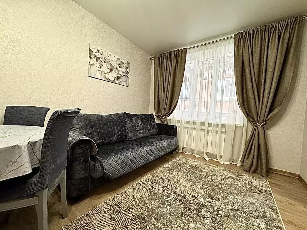 1-к кв. Дагестан, Махачкала Батырая ул., 136Б (60.0 м) - Фото 0