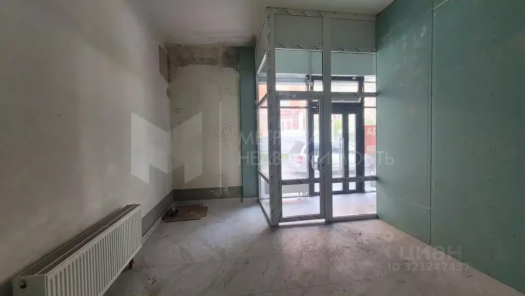 Помещение свободного назначения в Тюменская область, Тюмень Заречный ... - Фото 1
