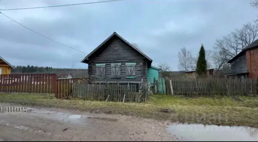 Дом в Тверская область, Бологовский муниципальный округ, д. Поречье ... - Фото 0