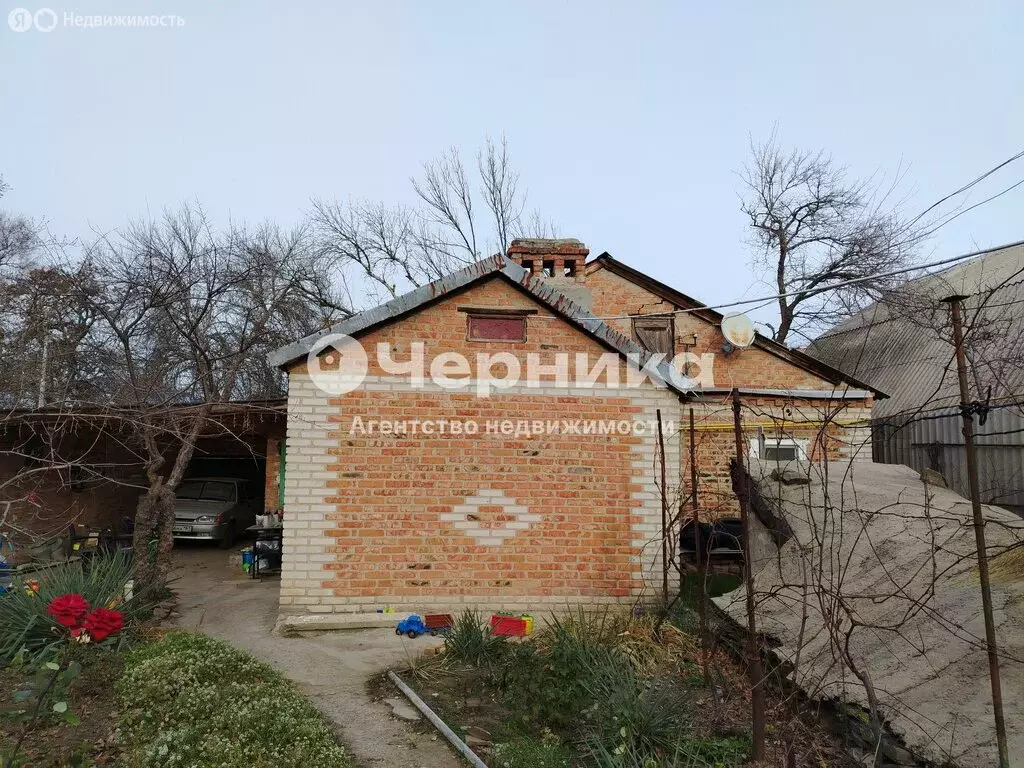 Дом в Каменск-Шахтинский, улица Горького, 86 (68 м) - Фото 1