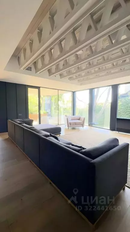 Дом в Ростовская область, Ростов-на-Дону Университетский пер. (200 м) - Фото 1