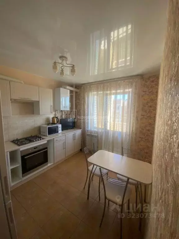 1-к кв. Владимирская область, Ковров Еловая ул., 88к1 (45.0 м) - Фото 0