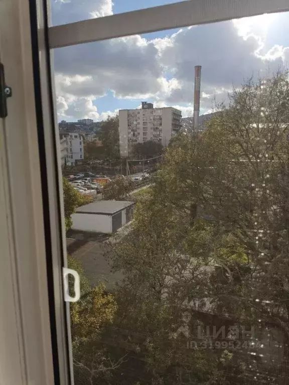 1-к кв. Краснодарский край, Новороссийск ул. Луначарского, 6 (30.4 м) - Фото 0