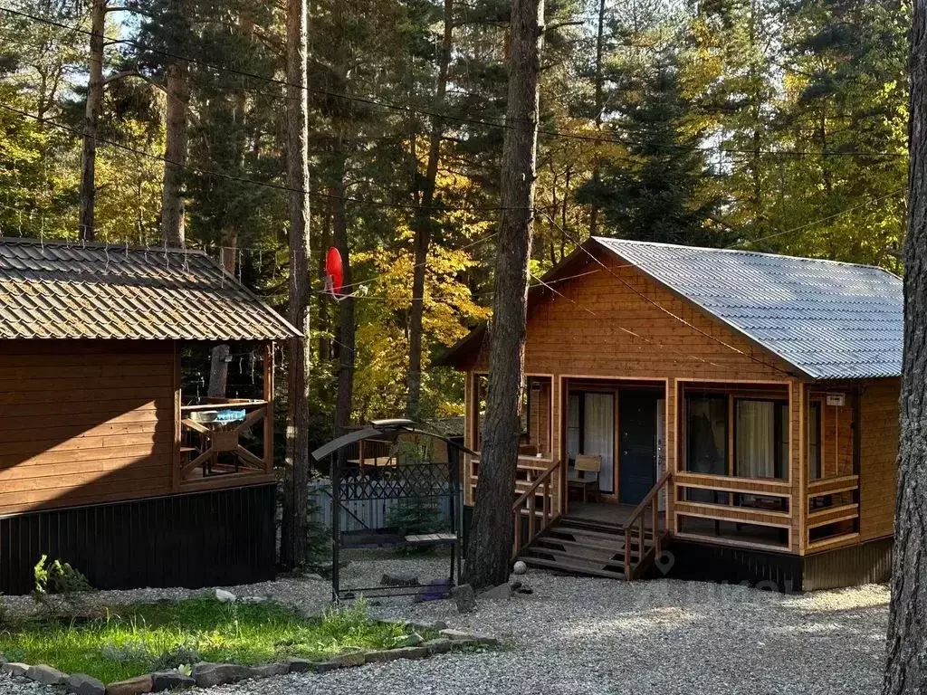 Дом в Карачаево-Черкесия, Зеленчукский район, с. Архыз ул. Банковская, ... - Фото 2