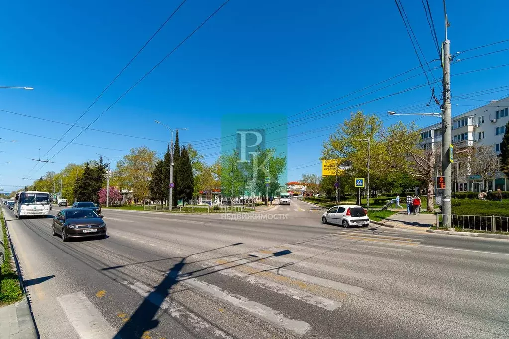 Помещение свободного назначения в Севастополь ул. Адмирала Юмашева, ... - Фото 2